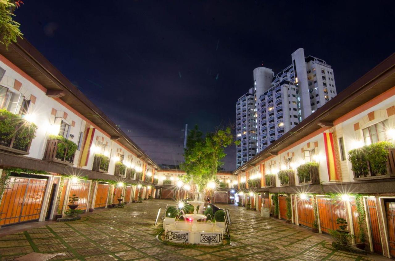 Victoria Court Suites Pasig Exterior photo